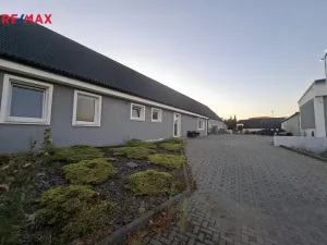 Prodej výrobních prostor, Tavíkovice, 4653 m2