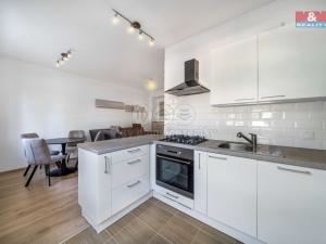 Prodej bytu 2+kk, Praha - Vršovice, Ruská, 42 m2