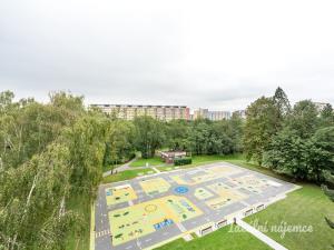 Pronájem bytu 3+1, Praha - Kobylisy, Kaňkovského, 70 m2