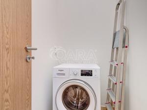 Pronájem bytu 3+kk, Praha - Vokovice, K Červenému vrchu, 90 m2