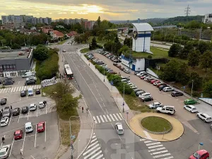 Pronájem bytu 2+1, Praha - Černý Most, Bratří Venclíků, 43 m2