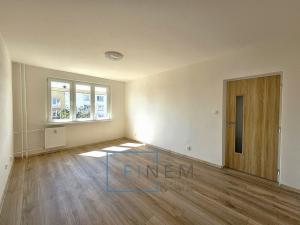 Pronájem bytu 2+1, Kralupy nad Vltavou - Lobeček, Masarykova, 56 m2