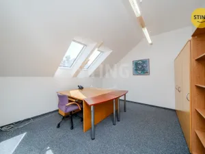 Pronájem kanceláře, Ostrava, Starobělská, 250 m2