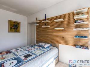 Prodej rodinného domu, Loukovec, 215 m2
