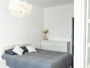 Pronájem bytu 2+kk, Praha, Zakšínská, 61 m2