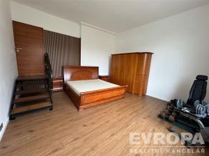 Pronájem bytu 4+kk, Praha, Jamská, 122 m2