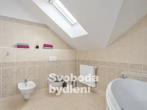 Prodej rodinného domu, Nelahozeves, Zagarolská, 228 m2