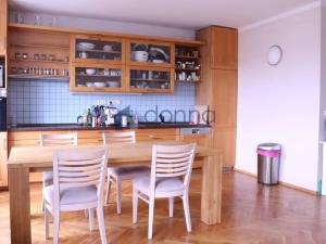 Pronájem bytu 4+kk, Praha, Mistrovská, 100 m2