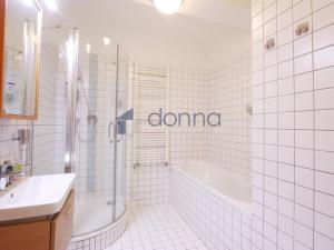 Pronájem bytu 4+kk, Praha, Mistrovská, 100 m2