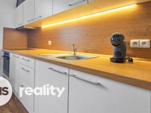 Pronájem bytu 2+kk, Opava - Město, Pekařská, 45 m2