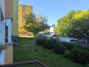 Pronájem bytu 1+1, Karlovy Vary - Drahovice, Úvalská, 35 m2
