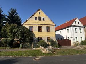 Prodej rodinného domu, Chotiněves, 300 m2