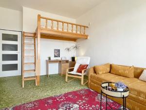 Prodej bytu 2+kk, Praha - Vršovice, 28. pluku, 64 m2