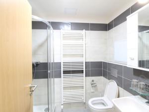 Pronájem bytu 2+kk, Praha, Pod radnicí, 54 m2