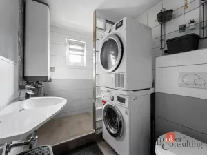 Prodej bytu 2+1, Trutnov - Poříčí, Voletinská, 80 m2