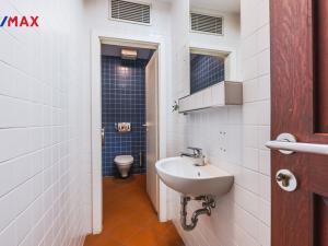 Pronájem obchodního prostoru, Praha - Staré Město, Staroměstské náměstí, 350 m2