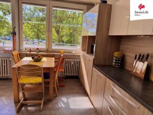 Prodej bytu 3+1, Teplice, Trnovanská, 70 m2