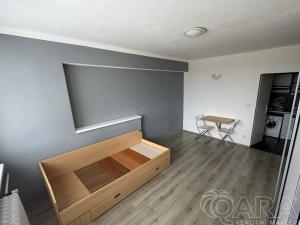 Pronájem bytu 1+kk, Praha - Vokovice, Vokovická, 24 m2