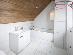 Prodej rodinného domu, Jablonec nad Nisou, Vlaštovčí, 180 m2