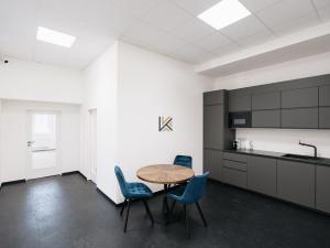 Pronájem kanceláře, Praha - Smíchov, Nádražní, 26 m2