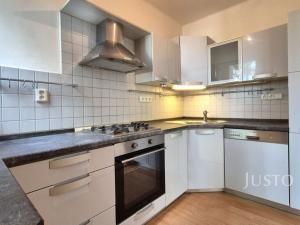 Prodej bytu 3+1, Písek - Budějovické Předměstí, Otakara Jeremiáše, 76 m2