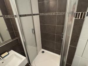 Pronájem bytu 1+kk, Praha - Vokovice, Vokovická, 24 m2