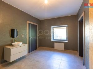 Prodej rodinného domu, Kropáčova Vrutice, 165 m2