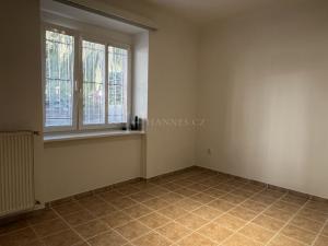 Pronájem bytu 1+1, Praha - Vokovice, Africká, 30 m2