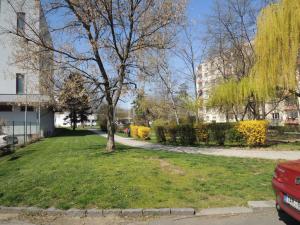 Pronájem bytu 1+1, Praha - Vokovice, Africká, 30 m2