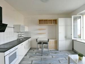 Pronájem bytu 1+kk, Praha - Břevnov, 8. listopadu, 27 m2