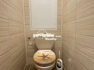 Prodej bytu 3+1, Česká Lípa, Jana Zrzavého, 66 m2
