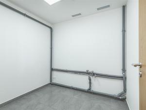 Prodej obchodního prostoru, Praha, U Pergamenky, 108 m2