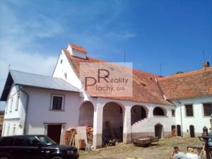 Prodej historického objektu, Znojmo - Oblekovice, 1530 m2