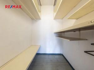 Pronájem bytu 3+1, Praha - Podolí, Jeremenkova, 80 m2