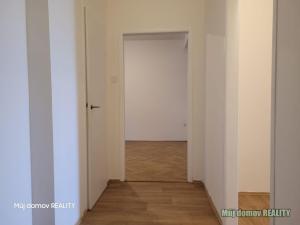 Pronájem bytu 3+1, Praha - Smíchov, Stroupežnického, 106 m2
