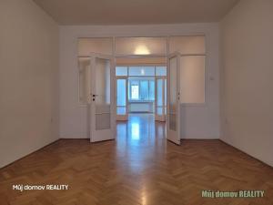 Pronájem bytu 3+1, Praha - Smíchov, Stroupežnického, 106 m2
