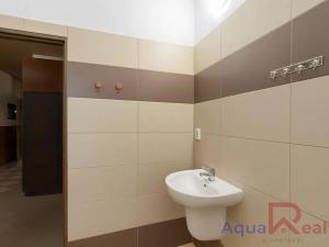 Pronájem bytu 1+1, Karlovy Vary, Sokolovská, 44 m2