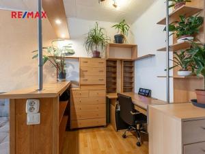 Prodej bytu 4+1, Chodová Planá, sídliště Lučina, 80 m2