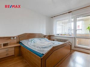 Prodej bytu 4+1, Chodová Planá, sídliště Lučina, 80 m2