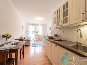 Prodej bytu 2+kk, Libčice nad Vltavou, Družstevní, 44 m2