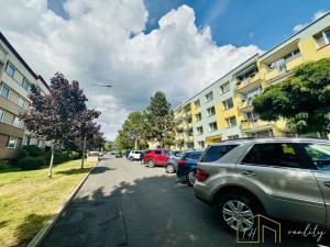 Prodej bytu 2+1, Dubí, Sídliště Družba, 55 m2
