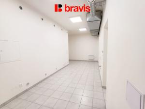 Pronájem obchodního prostoru, Brno - Husovice, Dukelská třída, 80 m2
