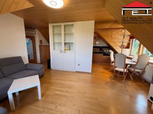 Pronájem bytu 2+1, Frýdek-Místek, Sadová, 81 m2