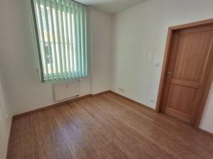 Pronájem bytu 2+kk, Teplice, Masarykova třída, 34 m2