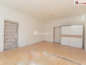 Prodej činžovního domu, Králův Dvůr, 5. května, 360 m2