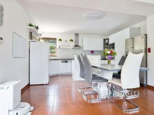 Prodej rodinného domu, Jílové, Javorská, 180 m2