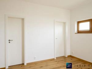 Prodej atypického bytu, Praha - Hrdlořezy, Nad Smetankou, 131 m2