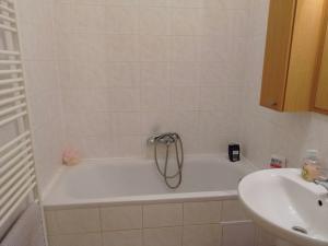 Pronájem bytu 2+kk, Mikulov, Brněnská, 60 m2