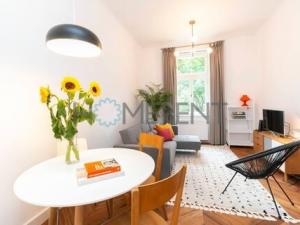 Pronájem bytu 2+kk, Praha - Vinohrady, Nitranská, 49 m2