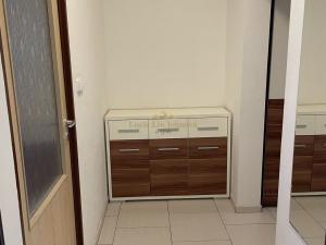 Pronájem bytu 2+kk, Praha - Ruzyně, Žukovského, 42 m2